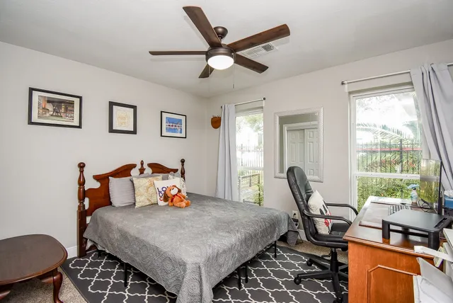 $3,000 | 9235 Pecos Street, Houston, TX 77055