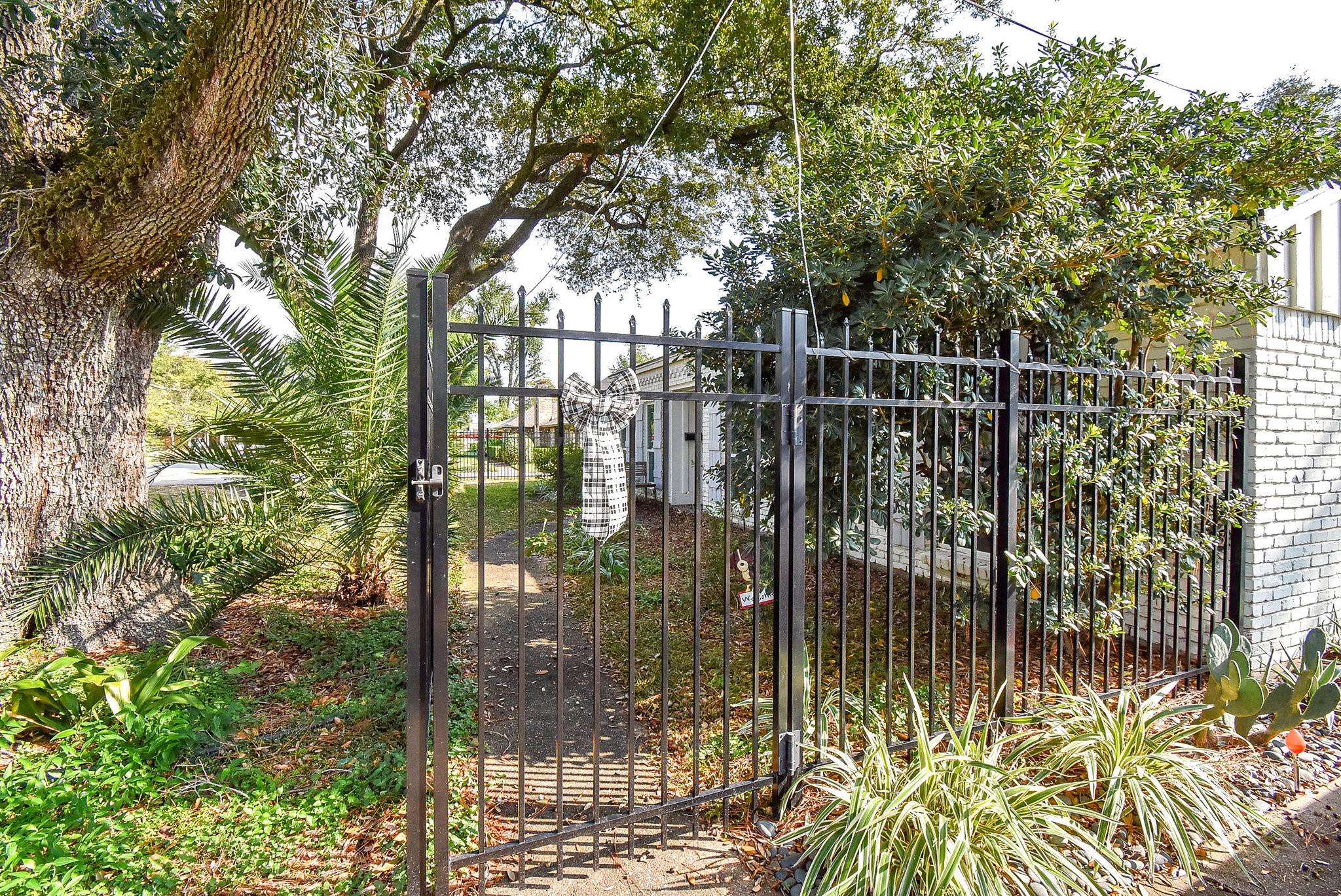 9235 Pecos Street Houston, TX 77055 - Photo 47 of 49