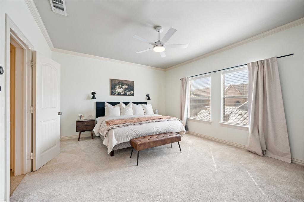 1922 Euclid Avenue, Unit B Dallas, TX 75206 - Photo 11 of 24