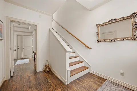 $565,000 | 1922 Euclid Avenue, Unit B, Dallas, TX 75206