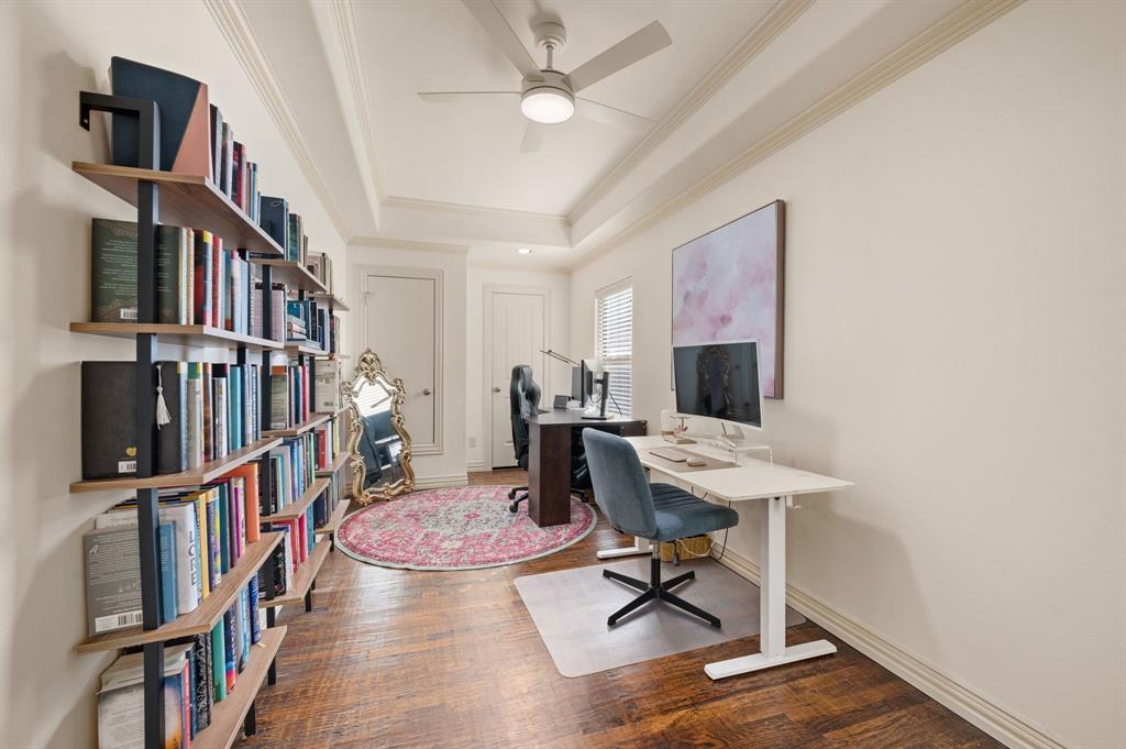 1922 Euclid Avenue, Unit B Dallas, TX 75206 - Photo 4 of 24