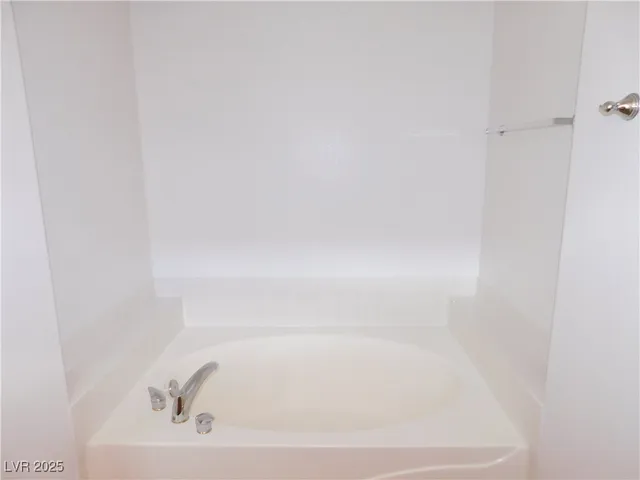 $2,190 | 9587 Magnificent Avenue, Las Vegas, NV 89148