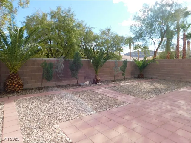 $2,190 | 9587 Magnificent Avenue, Las Vegas, NV 89148