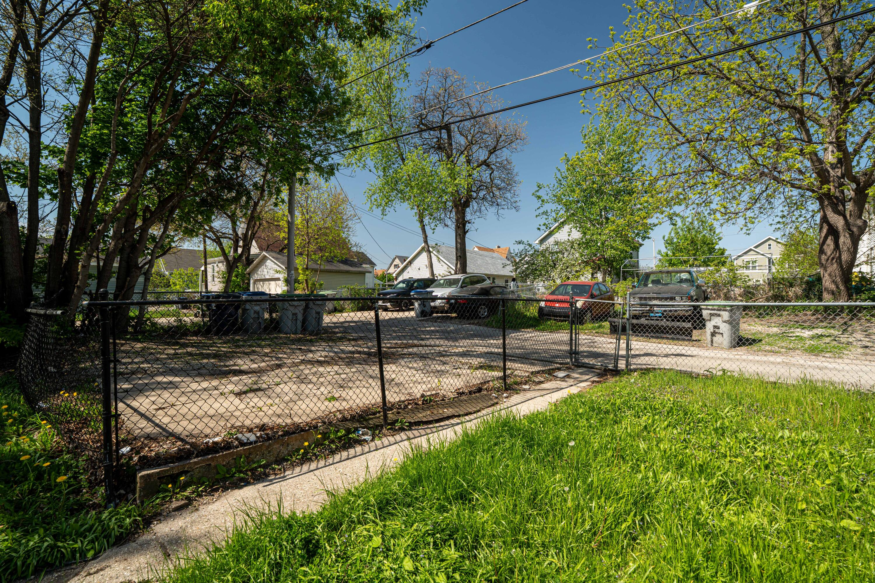 2043 North 28th Street Milwaukee, WI 53208 - Photo 39 of 42 DSC08146