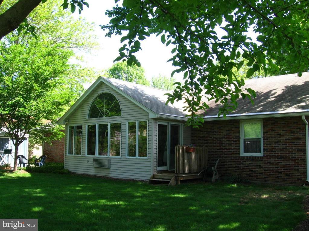 628 South Spruce Street Lititz, PA 17543 - Photo 8 of 17