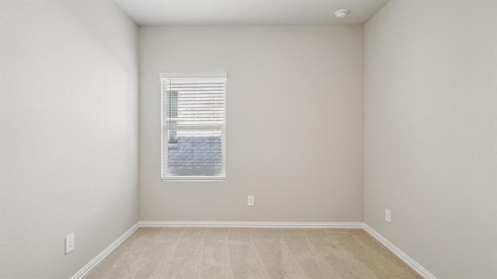 1609 Arches Road Anna, TX 75409 - Photo 26 of 40 Photo is not of the actual home, but is an inspirational photo of builder’s model home and may depict options, furnishings, and/or decorator features that are not included.