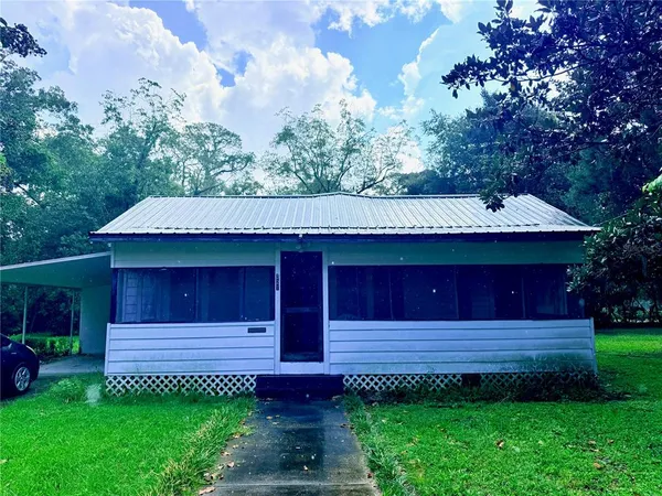 $199,900 | 321 Northeast 11th Street, Gainesville, FL 32601