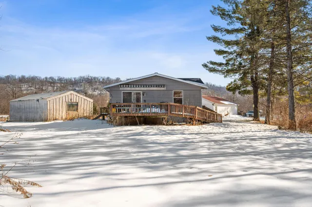 $279,900 | N2286 County Rd U, Plum City, WI 54761