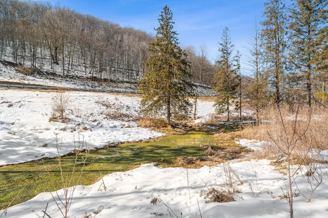 $279,900 | N2286 County Rd U, Plum City, WI 54761