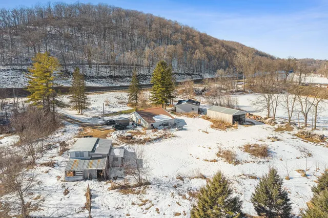 $279,900 | N2286 County Rd U, Plum City, WI 54761