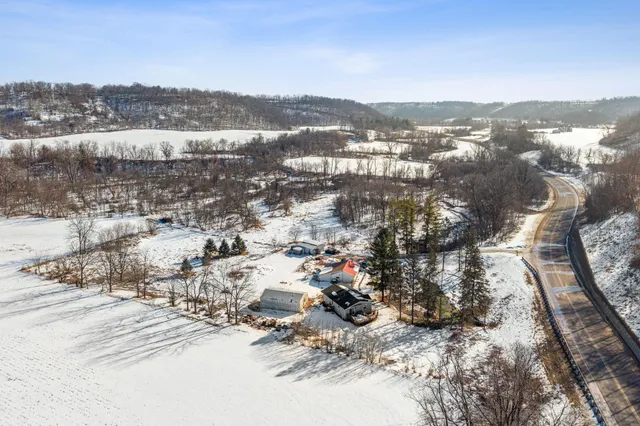 $279,900 | N2286 County Rd U, Plum City, WI 54761