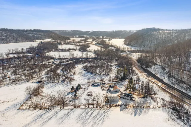 $279,900 | N2286 County Rd U, Plum City, WI 54761