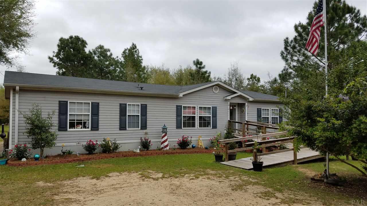 9226 Hay Meadow Road Milton, FL 32583 - Photo 1 of 24 Gallery Image 1