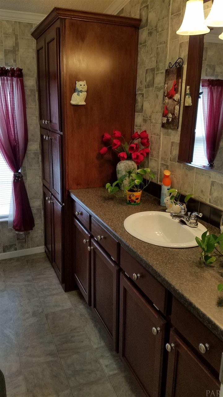 9226 Hay Meadow Road Milton, FL 32583 - Photo 14 of 24 Gallery Image 14