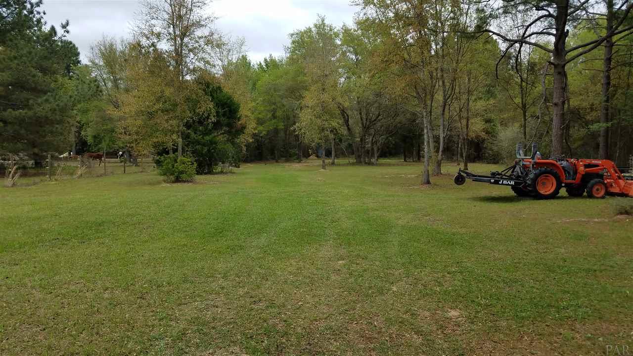 9226 Hay Meadow Road Milton, FL 32583 - Photo 7 of 24 Gallery Image 7
