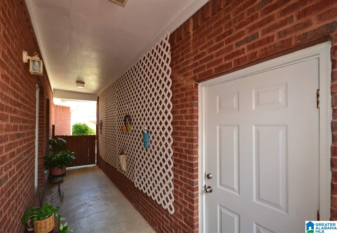 613 Meadow Ridge Drive Birmingham, AL 35242 - Photo 34 of 40