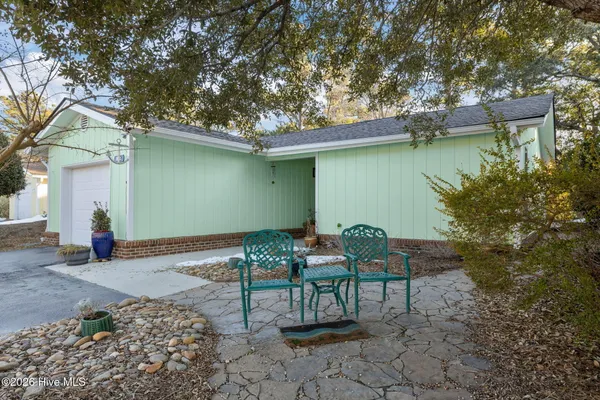 $675,000 | 119 McGinnis Drive, Pine Knoll Shores, NC 28512