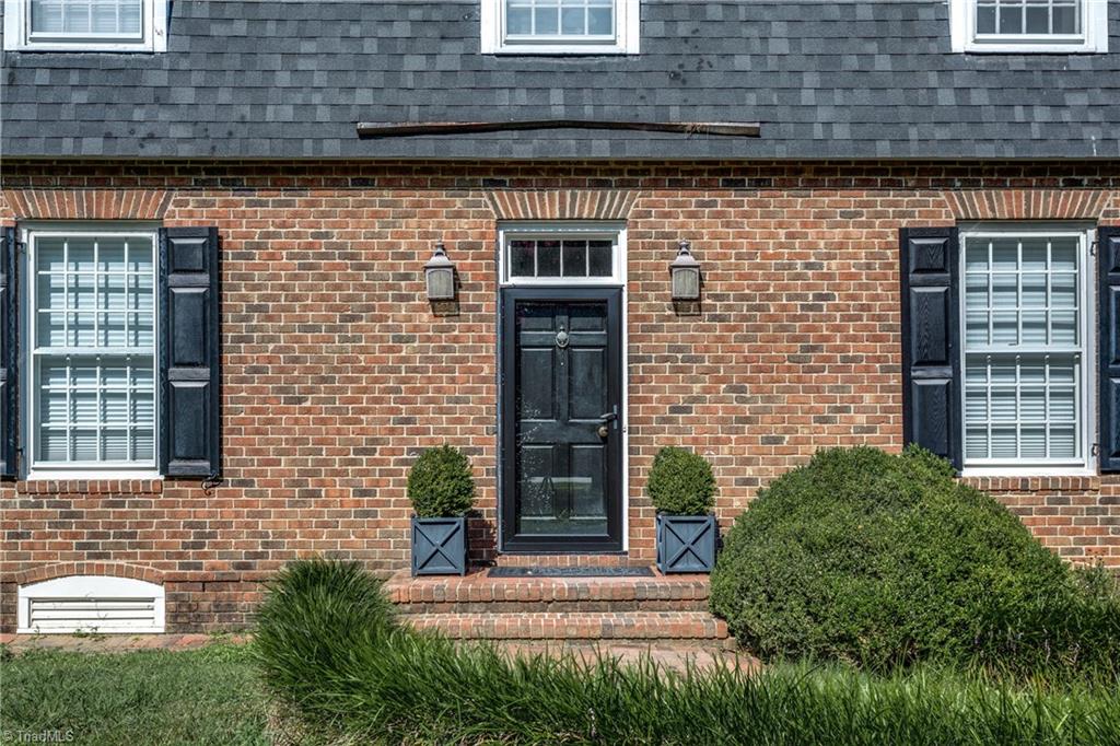 5301 Wayne Road Greensboro, NC 27407 - Photo 3 of 30 Gallery Image 3