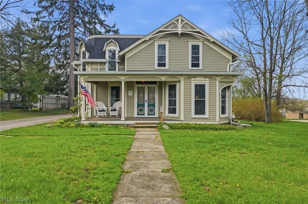 $380,000 | 305 North Street, Chardon, OH 44024