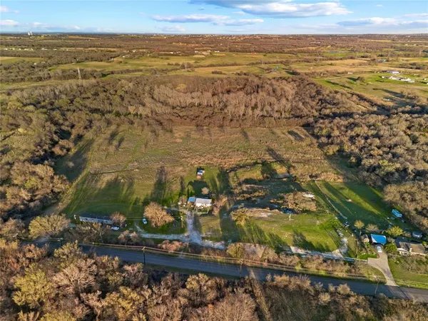 $220,000 | 9911 Zion Hill Road, Poolville, TX 76487