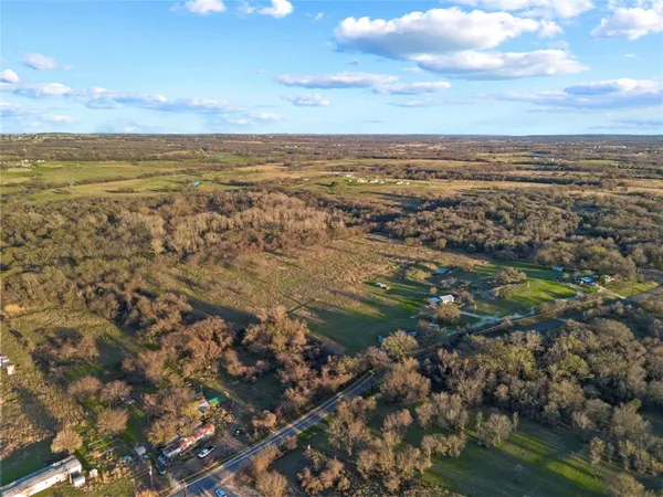 $220,000 | 9911 Zion Hill Road, Poolville, TX 76487