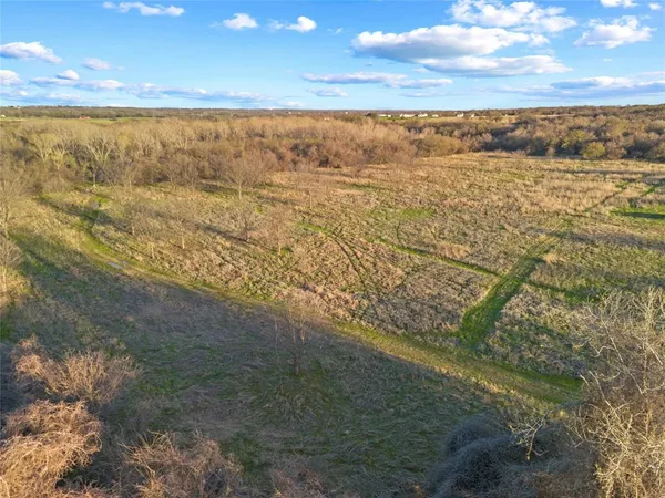 $220,000 | 9911 Zion Hill Road, Poolville, TX 76487