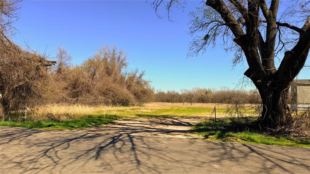 9911 Zion Hill Road Poolville, TX 76487 - Photo 2 of 25 a view of an ocean view