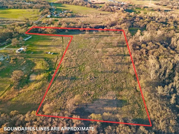 $220,000 | 9911 Zion Hill Road, Poolville, TX 76487