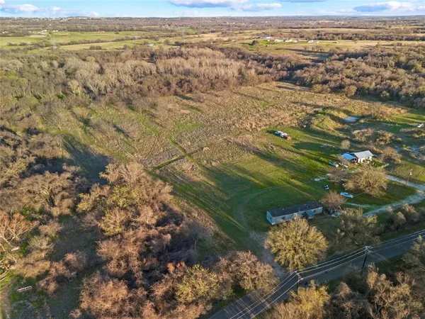 $220,000 | 9911 Zion Hill Road, Poolville, TX 76487