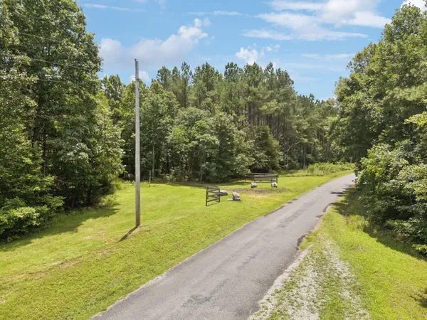 $539,000 | 176 Robert Hensley Road, Hohenwald, TN 38462