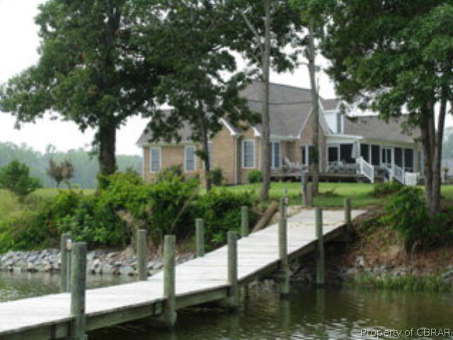 307 Grove Point Road Kilmarnock, VA 22482 - Photo 2 of 15