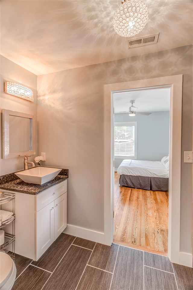 837 Woodburn Road Raleigh, NC 27605 - Photo 20 of 25 Photo 20