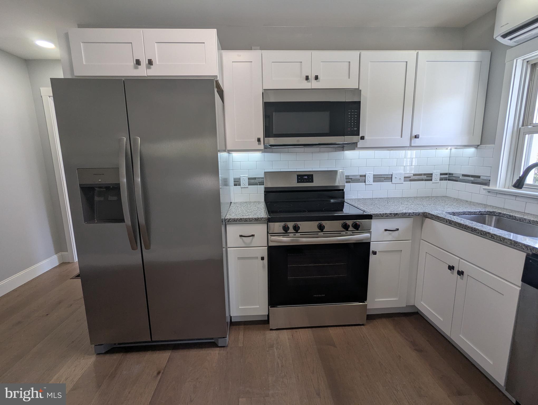 8531 Tomstown Road Waynesboro, PA 17268 - Photo 6 of 37 Remodelled Kitchen New Appliances