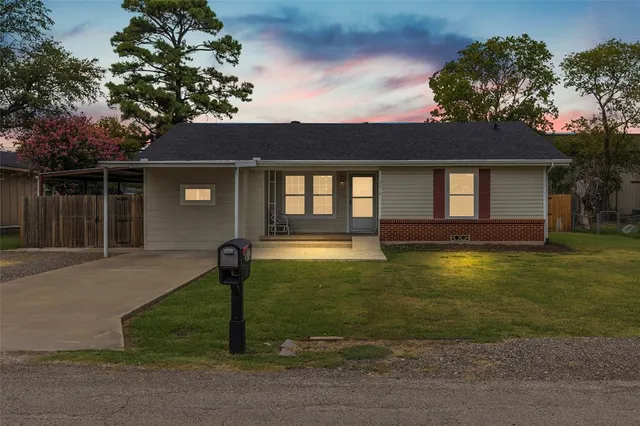 $253,999 | 2812 Albert Street, Greenville, TX 75401