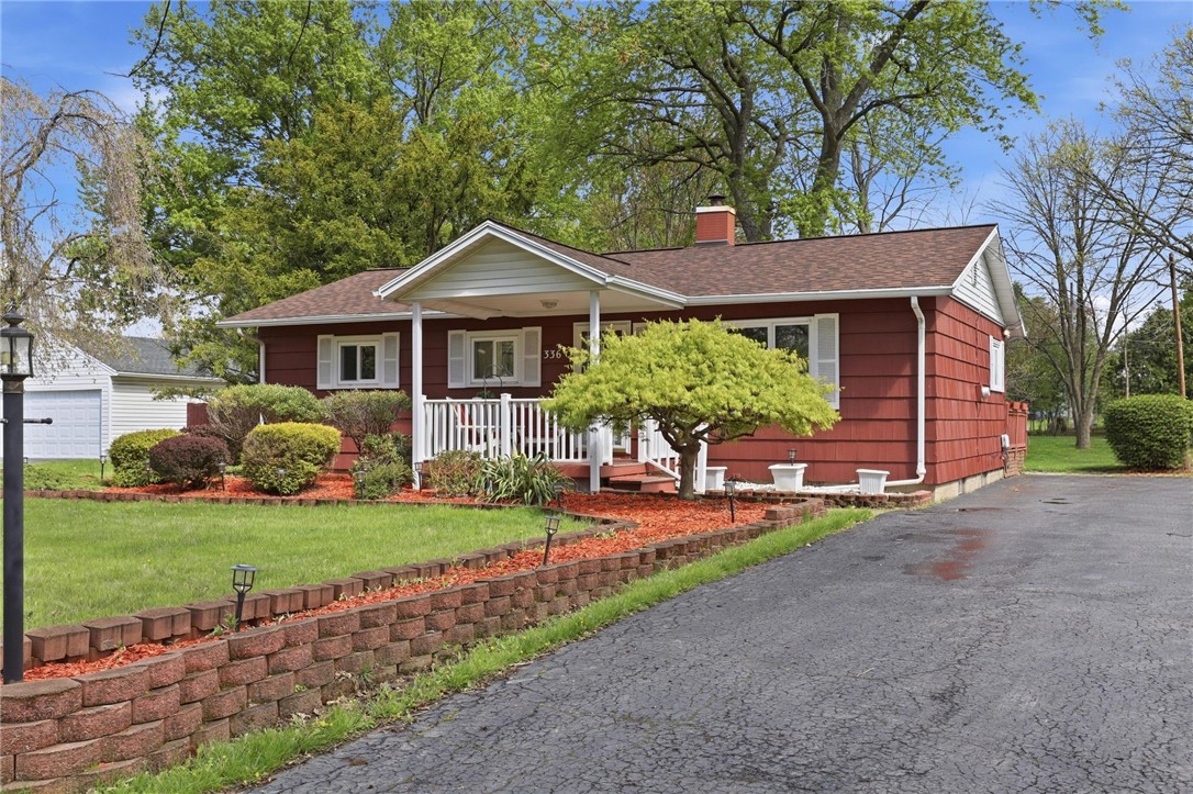 336 Hollybrook Road Rochester, NY 14623 - Photo 4 of 42