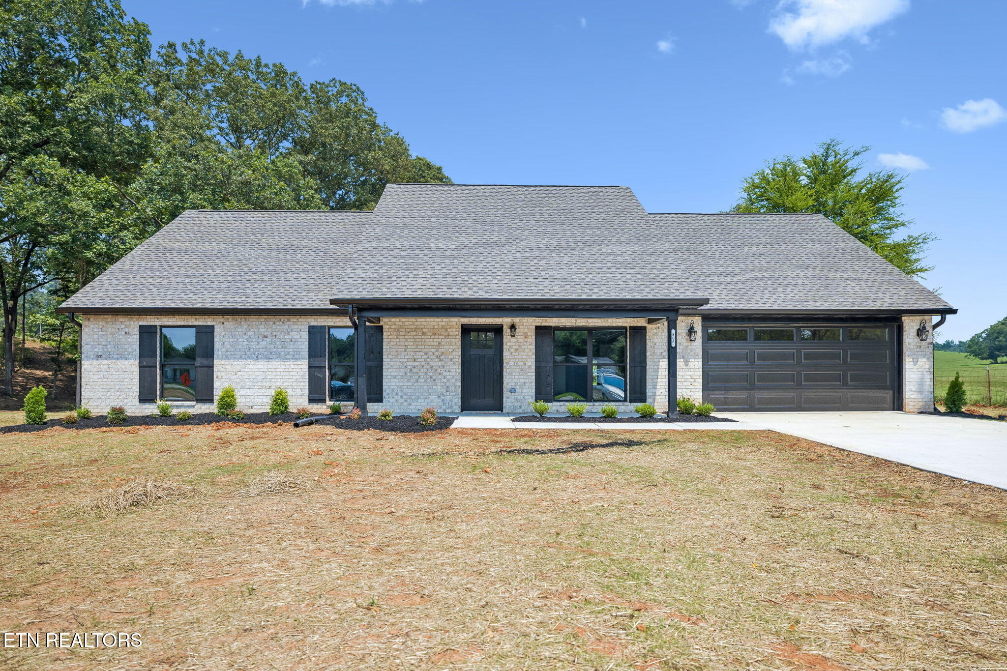 806 Johnson Road Maryville, TN 37804 - Photo 1 of 43 806 Johnson Rd