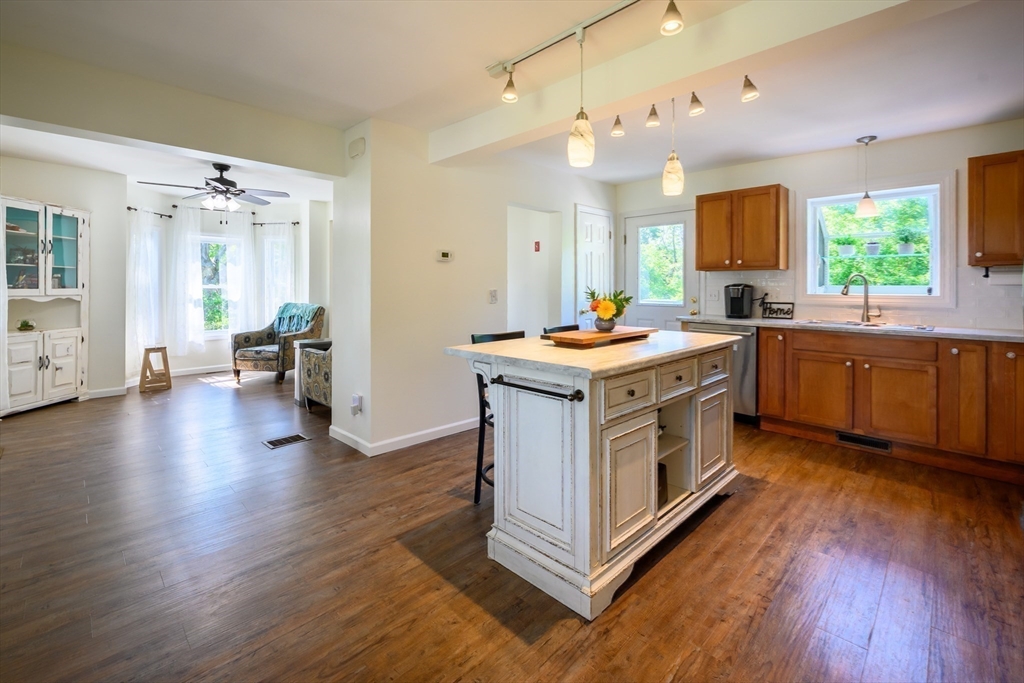 2030 Oak Street Three Rivers, MA 01080 - Photo 9 of 29 Gallery Image 9