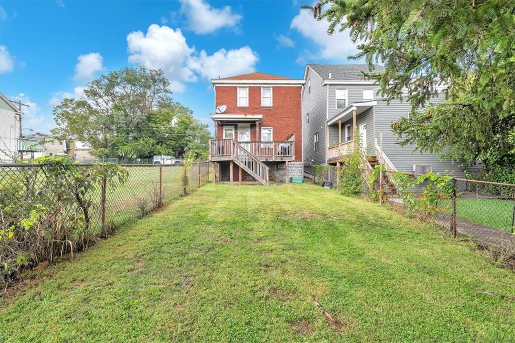 2916 Devlin Street Pittsburgh, PA 15210 - Photo 13 of 15 Gallery Image 13