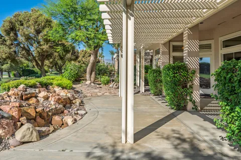 $649,000 | 38258 Sunny Days Drive, Palm Desert, CA 92211
