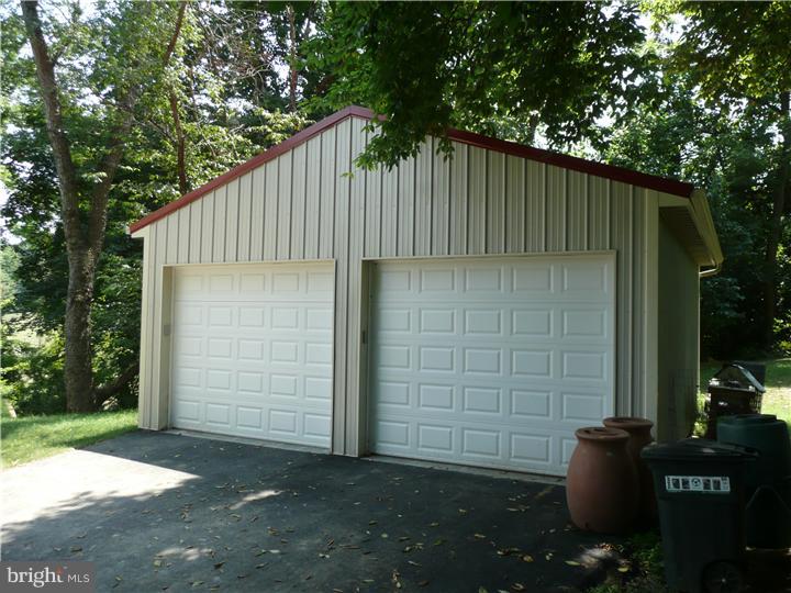 360 Mercer Mill Road Landenberg, PA 19350 - Photo 17 of 18 Garage
