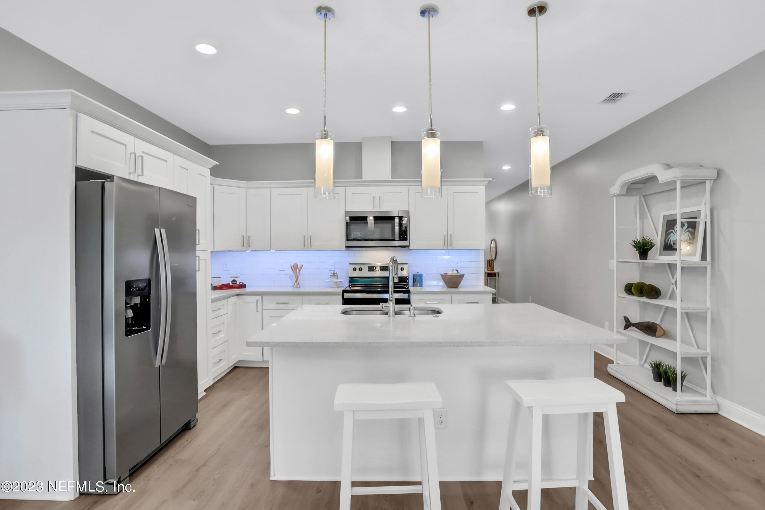 2107 Alley Road Jacksonville, FL 32233 - Photo 26 of 30 Kitchen