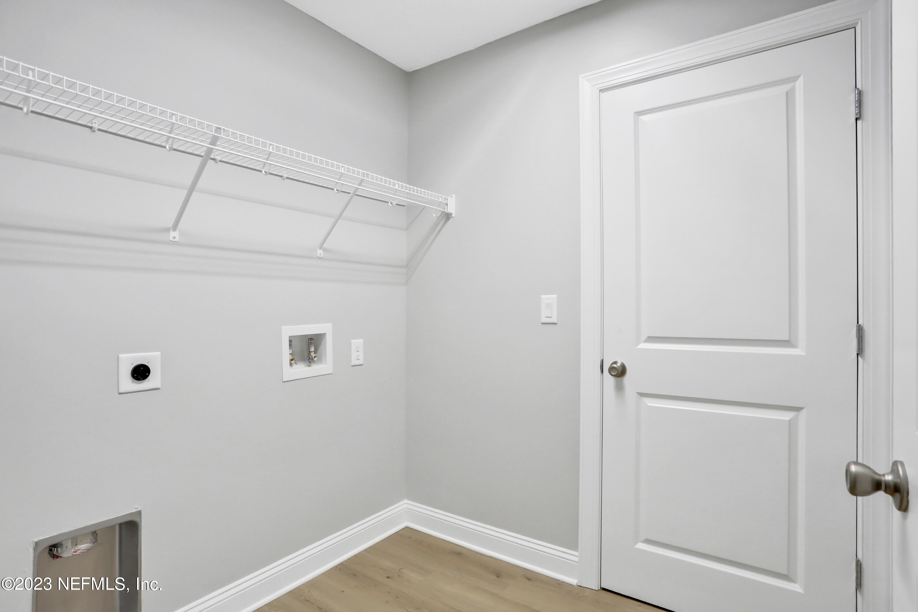 2107 Alley Road Jacksonville, FL 32233 - Photo 30 of 30 Laundry