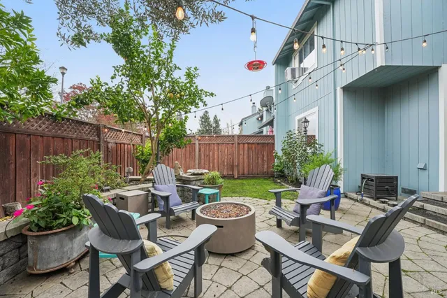 $595,000 | 31 Regents Circle, Rohnert Park, CA 94928