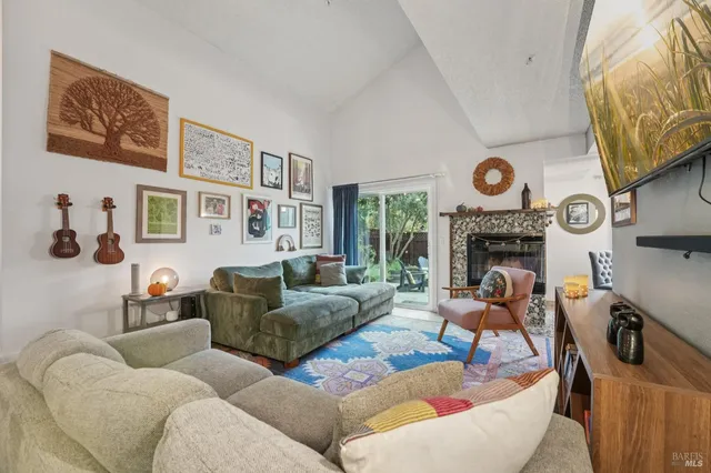 $595,000 | 31 Regents Circle, Rohnert Park, CA 94928