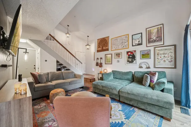 $595,000 | 31 Regents Circle, Rohnert Park, CA 94928