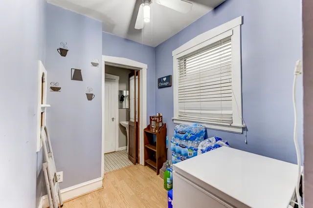 $300,000 | 923 Manchester Avenue, Westchester, IL 60154