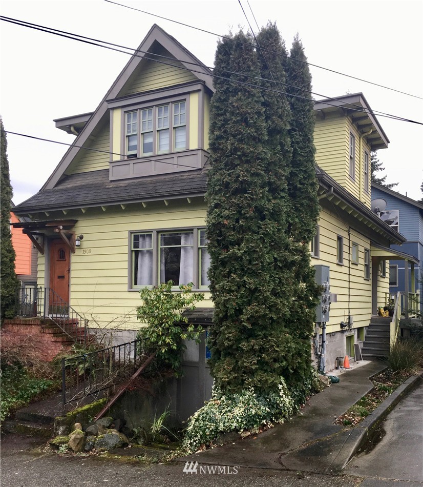 1909 North 35th Street Seattle, WA 98103 - Photo 9 of 9 Gallery Image 9