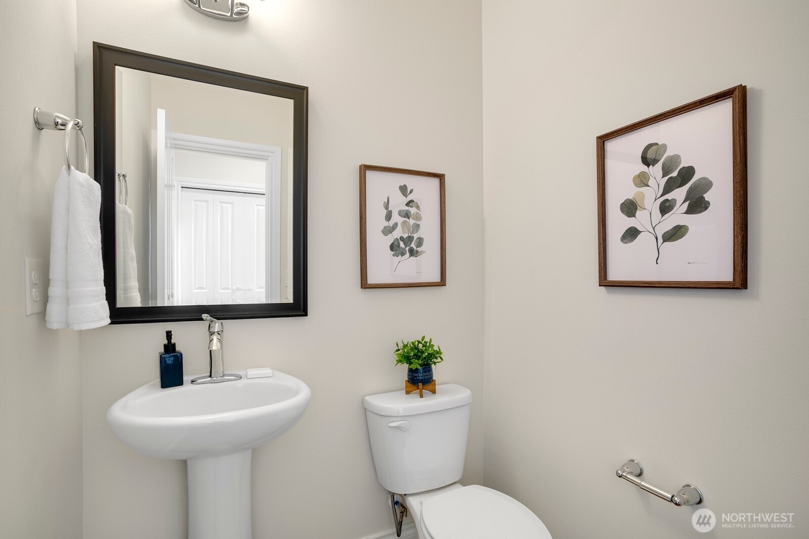 16302 Southeast 140th Street Renton, WA 98059 - Photo 12 of 32 Gallery Image 12