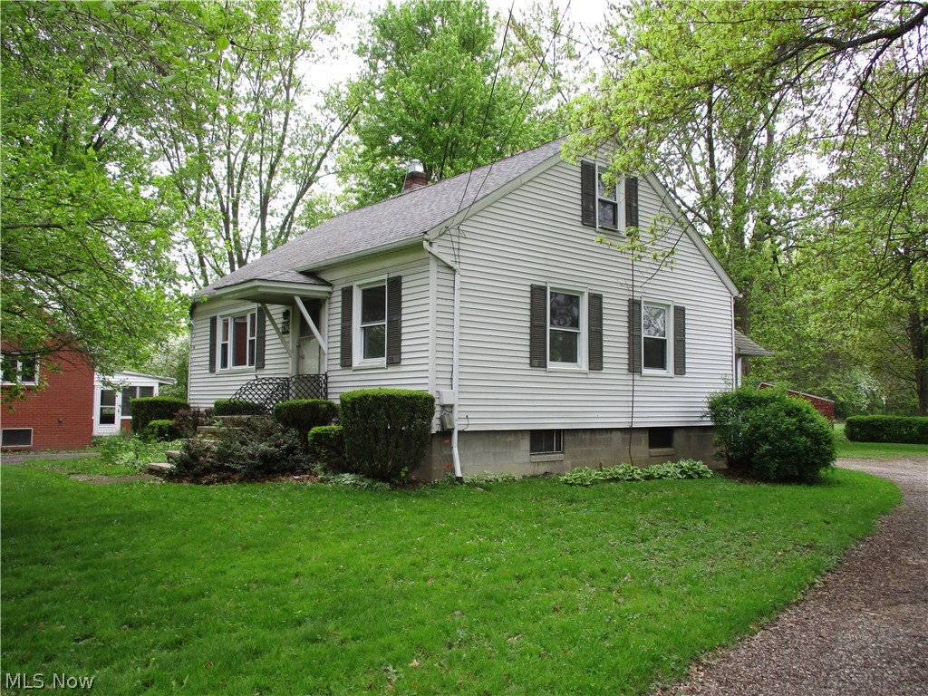 7316 Root Road North Ridgeville, OH 44039 - Photo 2 of 14
