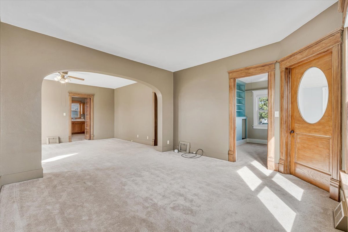 304 Walnut Street New Windsor, IL 61465 - Photo 14 of 44